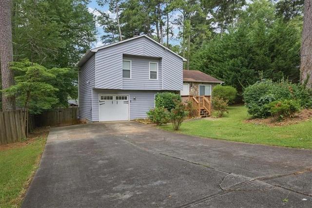 2262 New Castle Cir, Norcross, GA 30071