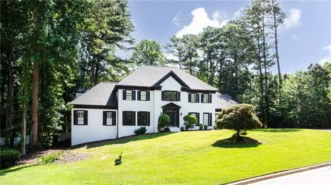 1887 Chedworth Ct, Stone Mountain, GA 30087