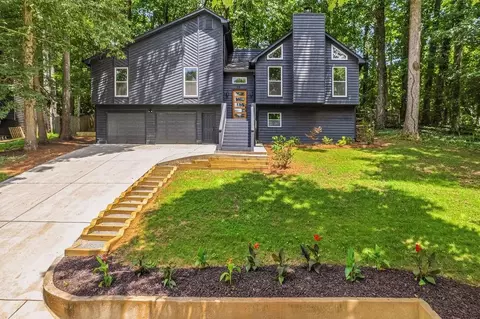 85 Geraldine Dr SE, Smyrna, GA 30082