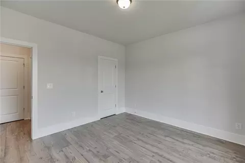 1833 Piney Bend Dr, Buford, GA 30518 photo 6