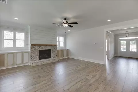 1833 Piney Bend Dr, Buford, GA 30518 photo 13
