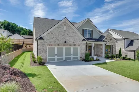 1833 Piney Bend Dr, Buford, GA 30518 photo 3