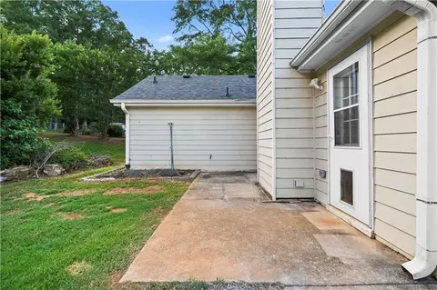 165 Lakefront Dr, Covington, GA 30016 photo 19