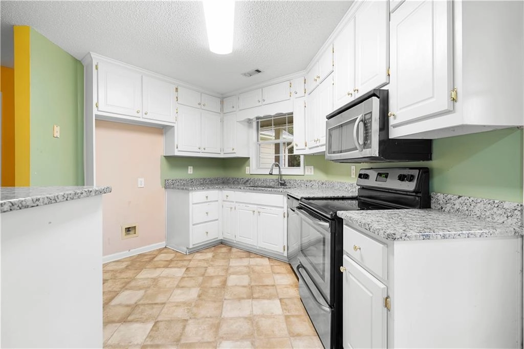 165 Lakefront Dr, Covington, GA 30016 photo 7