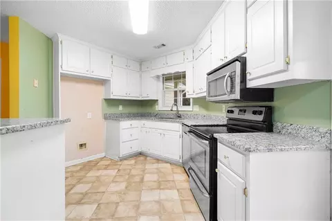 165 Lakefront Dr, Covington, GA 30016 photo 7