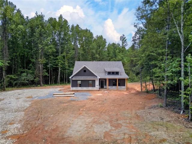 391 Relay Rd, Silver Creek, GA 30173