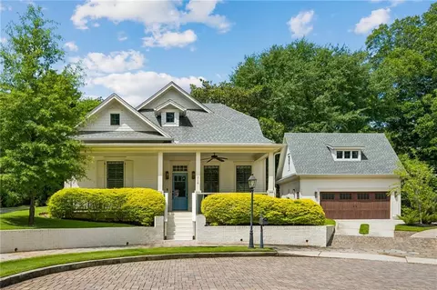 216 Haralson Ln NE, Atlanta, GA 30307