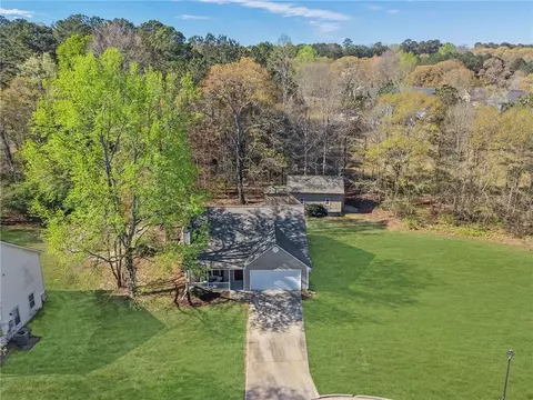 1805 Tribble Ridge Dr, Lawrenceville, GA 30045