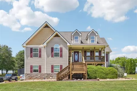 974 Honeysuckle Ln, Temple, GA 30179