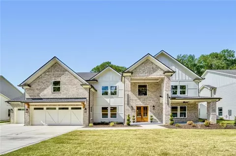 942 Cooper Rd, Grayson, GA 30017