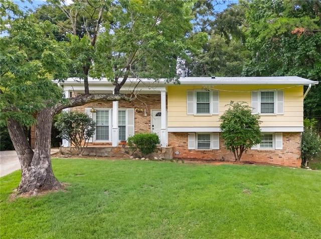 2510 Brentwood Ct, Decatur, GA 30032