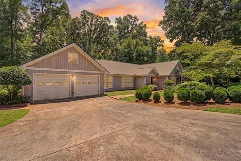 271 Weatherstone Pkwy, Marietta, GA 30068
