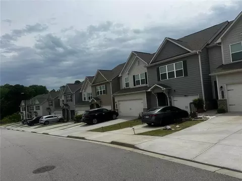 3618 Acorn Dr, Oakwood, GA 30566