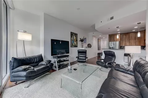 1080 Peachtree St NE #905, Atlanta, GA 30309
