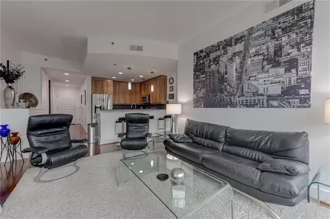 1080 Peachtree St NE #905, Atlanta, GA 30309