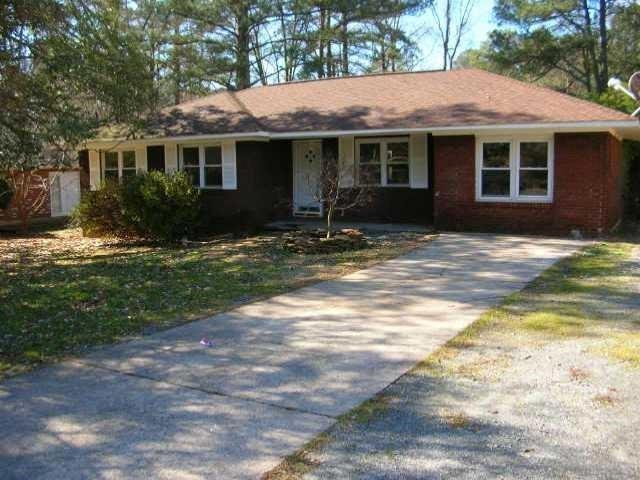 2226 Lynn Dr SW, Marietta, GA 30060