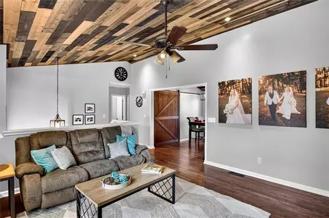 Living - 116 Euharlee Five Forks Rd, Euharlee, GA 30145 photo 3 of 3