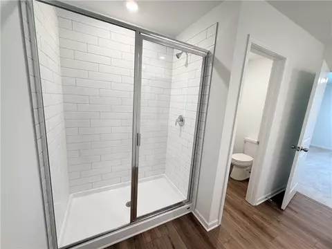 Bath - 3498 Chota Ln, Bethlehem, GA 30620 photo 3 of 4
