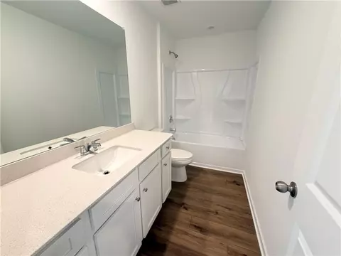 Bath - 3498 Chota Ln, Bethlehem, GA 30620 photo 1 of 4