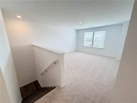 Living - 3498 Chota Ln, Bethlehem, GA 30620 photo 3 of 3