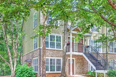 490 Barnett Shoals Rd #201, Athens, GA 30605