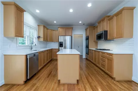 2054 Harmony Dr, Canton, GA 30115 photo 9