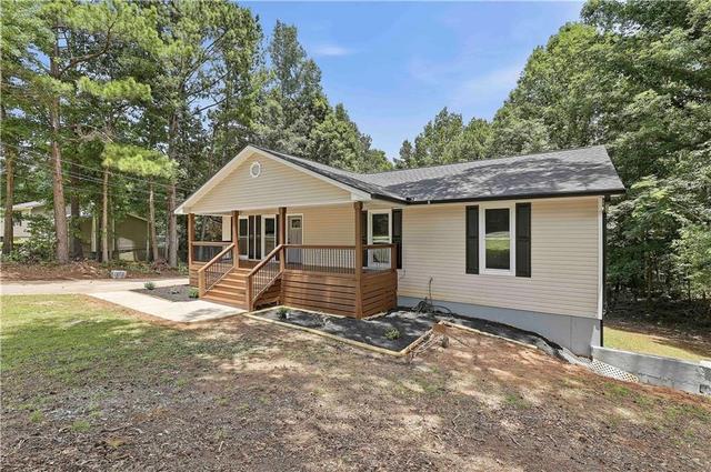 175 Beverly Park Ct, Newnan, GA 30263