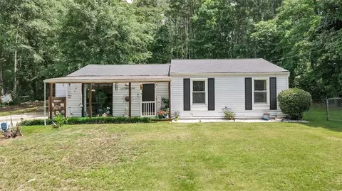 3184 Newcastle Way, Snellville, GA 30039