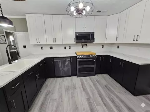 855 John Ct, Lawrenceville, GA 30046