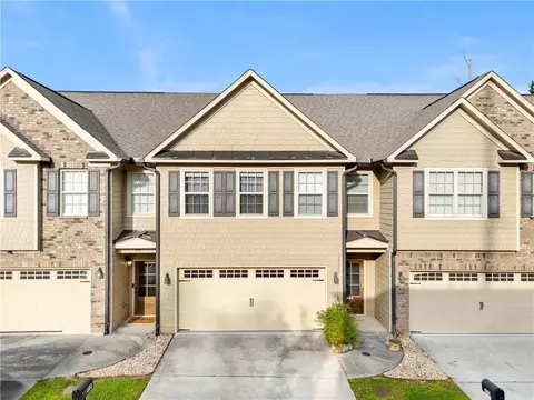 260 Jackson Pl NW #17, Lilburn, GA 30047