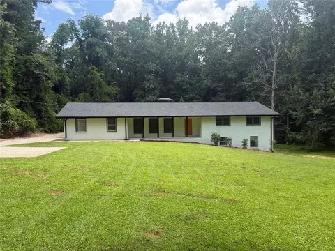 4330 Stonewall Tell Rd, Atlanta, GA 30349