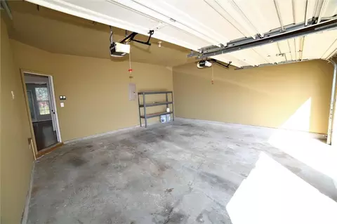 8305 Grenadier Trl, Suwanee, GA 30024 photo 17