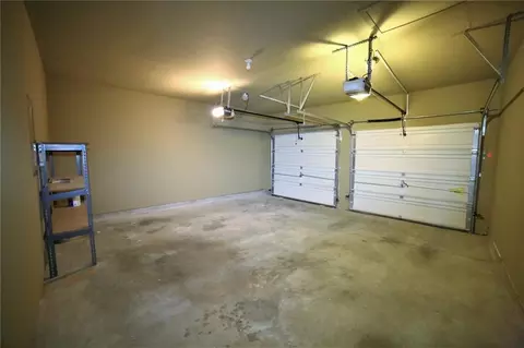 8305 Grenadier Trl, Suwanee, GA 30024 photo 18