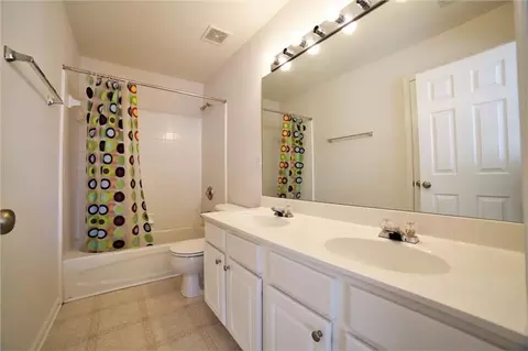 8305 Grenadier Trl, Suwanee, GA 30024 photo 34