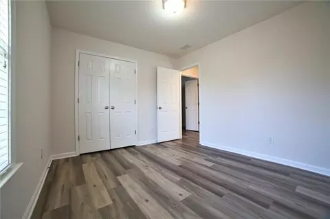 8305 Grenadier Trl, Suwanee, GA 30024 photo 29