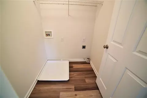 8305 Grenadier Trl, Suwanee, GA 30024 photo 35