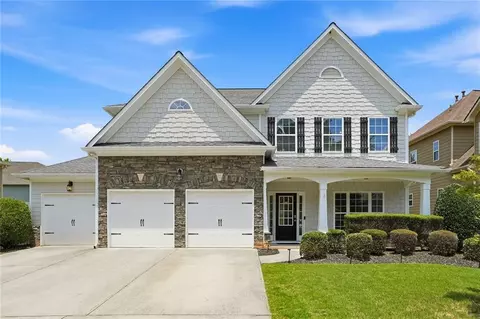 3320 Pebble Ridge Ln, Buford, GA 30519