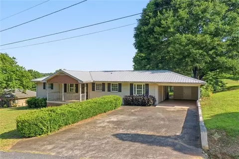 12 Florida Ave, Emerson, GA 30137