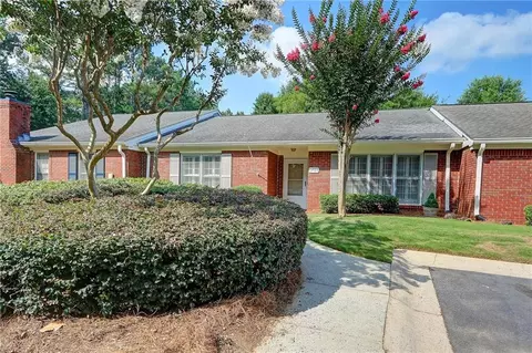 6408 Deerings Ln, Peachtree Corners, GA 30092