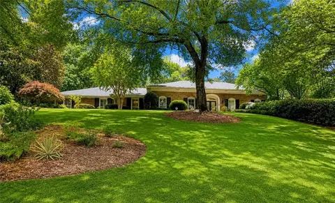 5865 Riverwood Dr, Sandy Springs, GA 30328