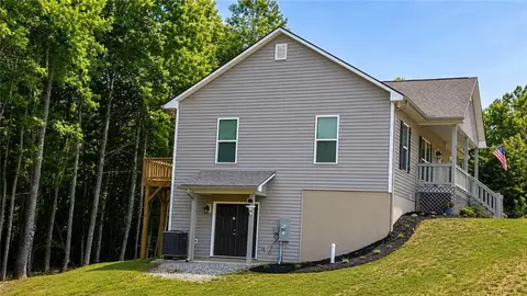 129 Sunset Trl, Blairsville, GA 30512