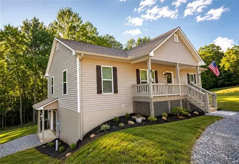 129 Sunset Trl, Blairsville, GA 30512