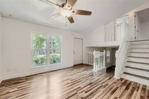 Living - 2635 Meadow Bend Ct, Duluth, GA 30096 photo 6 of 7
