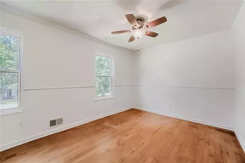 Bedroom - 2635 Meadow Bend Ct, Duluth, GA 30096 photo 3 of 4