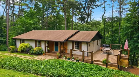1225 Dewberry Ln, Canton, GA 30114