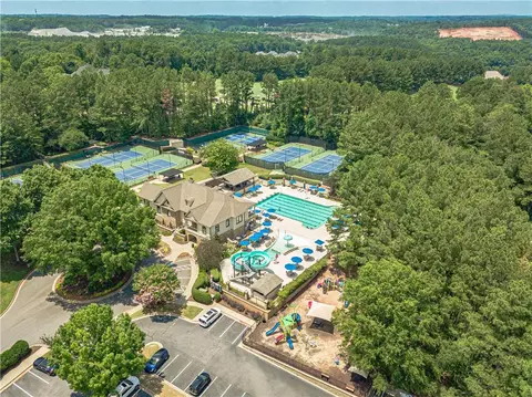 View/Area - 8190 Royal Troon Dr, Duluth, GA 30097 photo 1 of 10