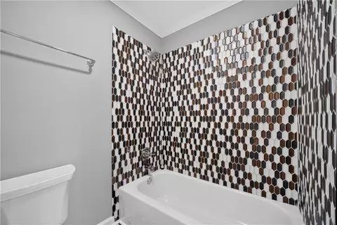 Bath - 8190 Royal Troon Dr, Duluth, GA 30097 photo 2 of 8