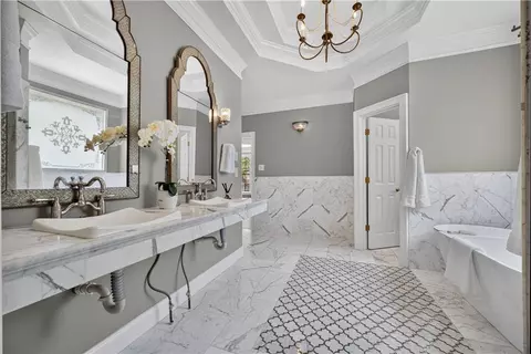Bath - 8190 Royal Troon Dr, Duluth, GA 30097 photo 1 of 8