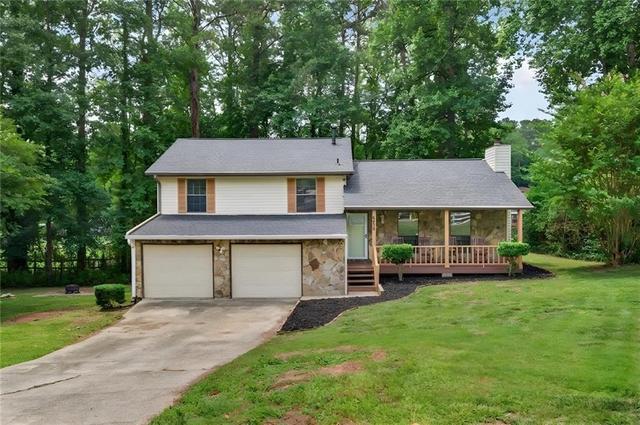 6439 Briarwood Ct, Riverdale, GA 30296