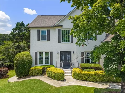 255 Fieldstone Ct, Alpharetta, GA 30009